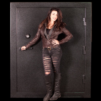 Largest sturdy Gun safe with female model